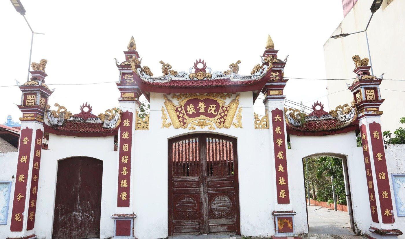 Lễ hội truyền thống đền thờ Liên Bão thu hút hàng nghìn lượt khách tham dự